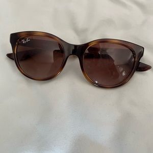 Youth Rayban sunglasses